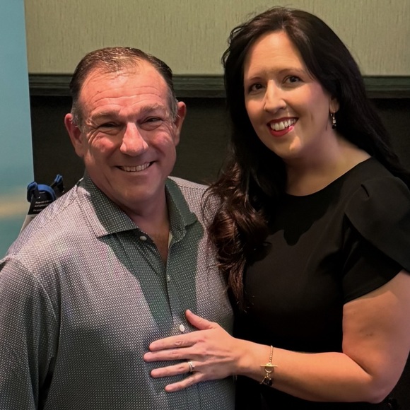 Meet your Posher, Jennifer - Picture 4 of 6